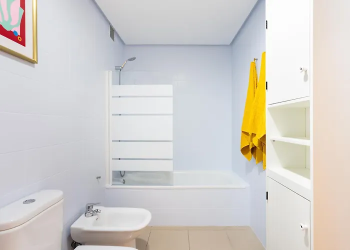 アパート Art By Sunkeyrents